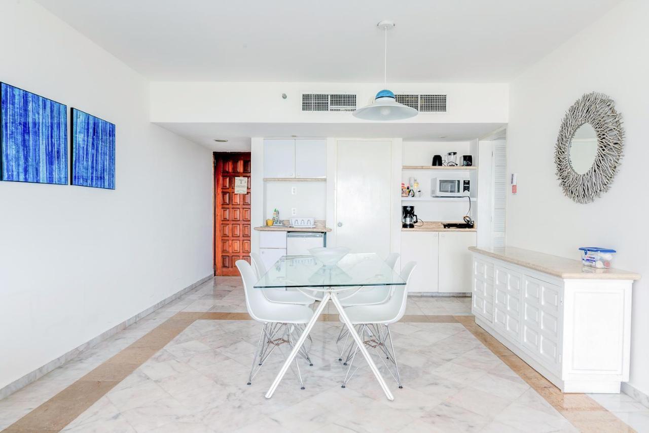 Condos In Prime Cancun Location Plus 3 Pools 외부 사진