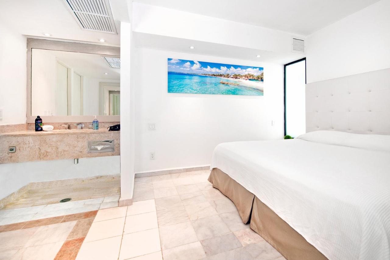 Condos In Prime Cancun Location Plus 3 Pools 외부 사진