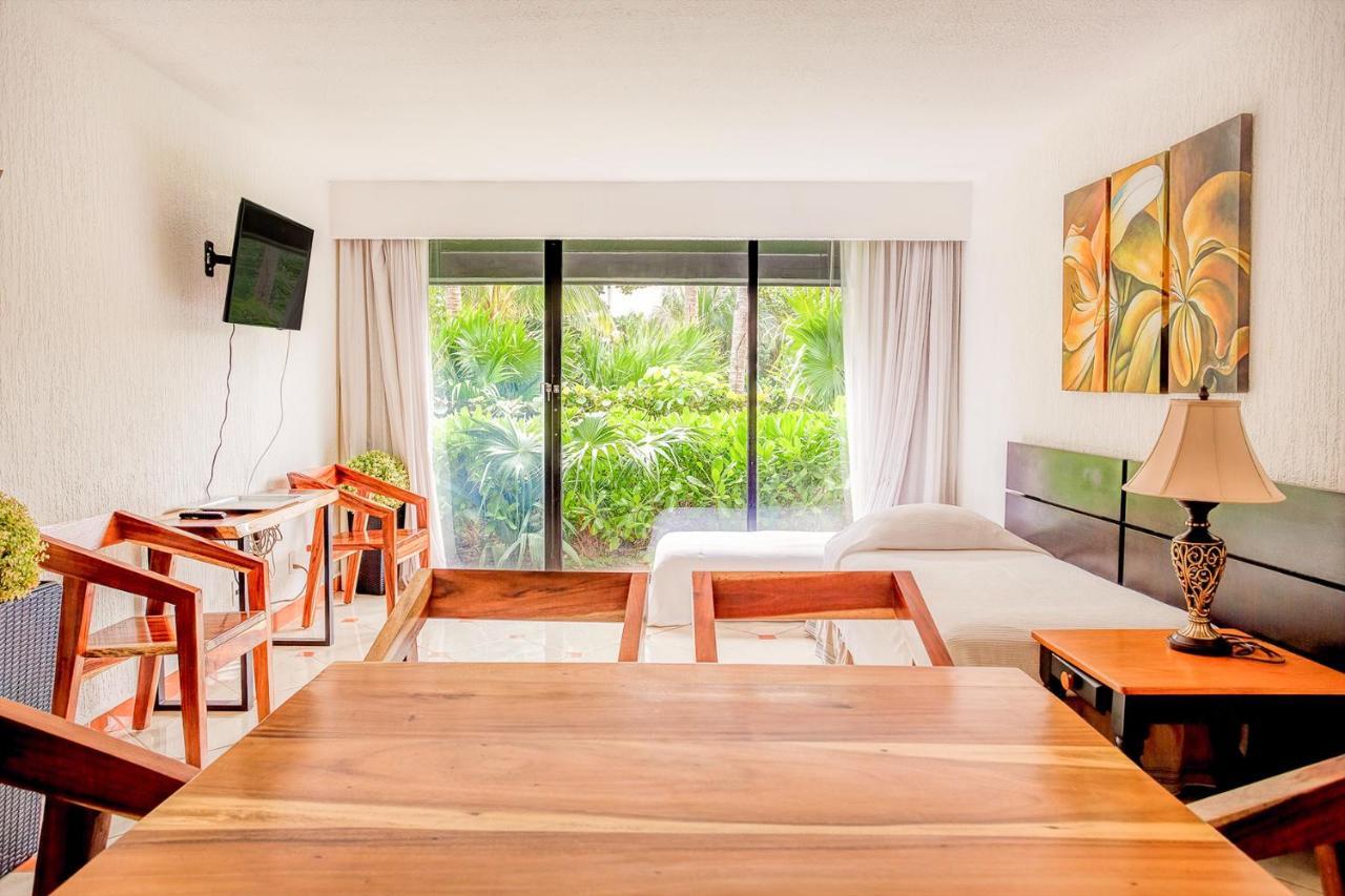 Condos In Prime Cancun Location Plus 3 Pools 외부 사진